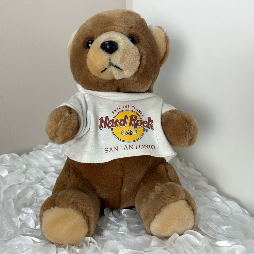 Hard Rock‎ Cafe San Antonio Brown Bear w/White Tshirt 9"